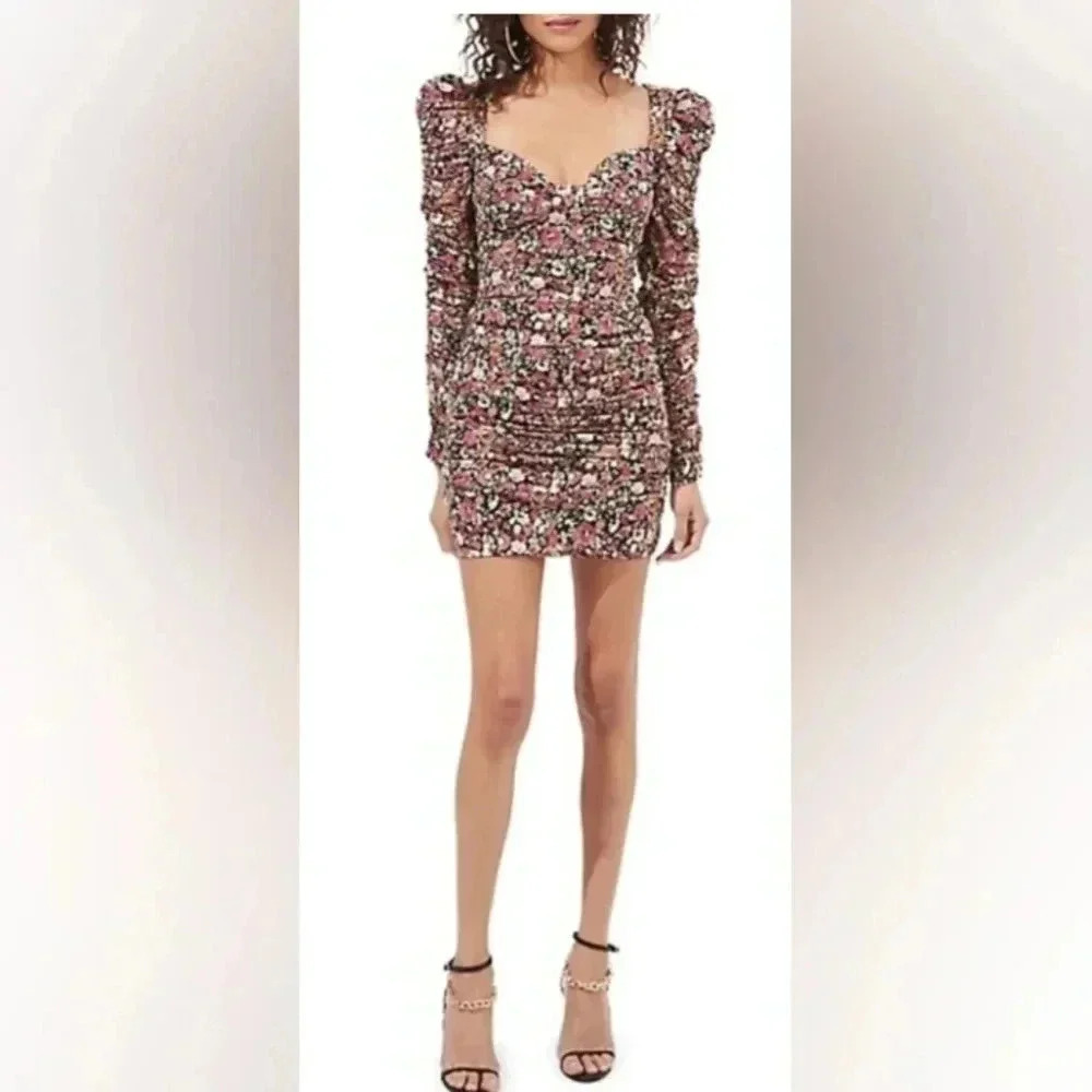 Astr The Label NWT Ruched LS Mini Dress - Picture 1 of 11